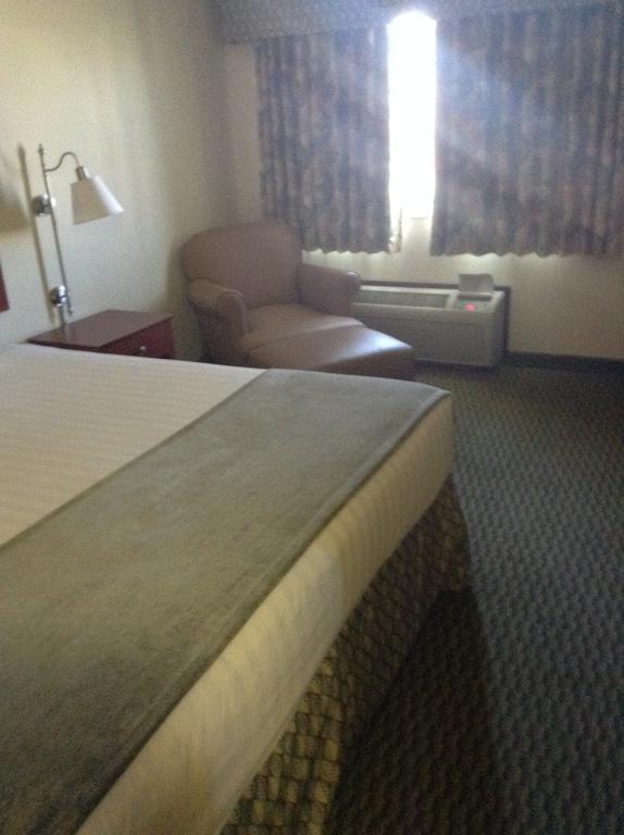 Days Inn By Wyndham Carroll Exterior foto